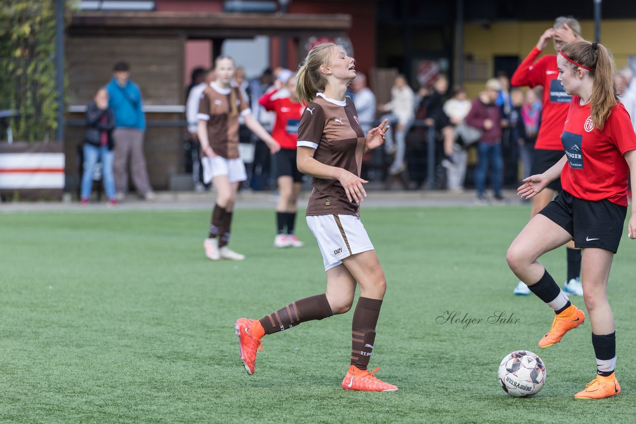 Bild 358 - wBJ FC St. Pauli - Eimsbuetteler TV : Ergebnis: 3:4